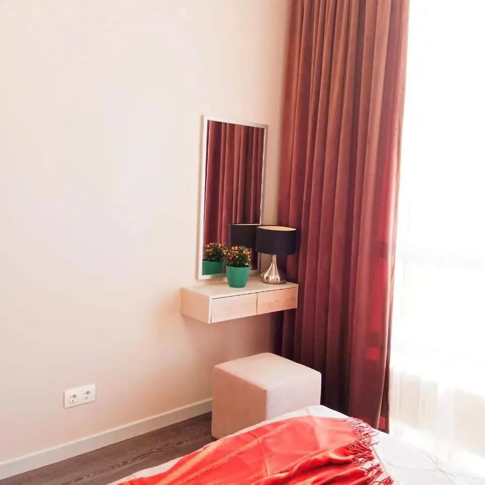 Red And Green Apartment Nur-Sultan